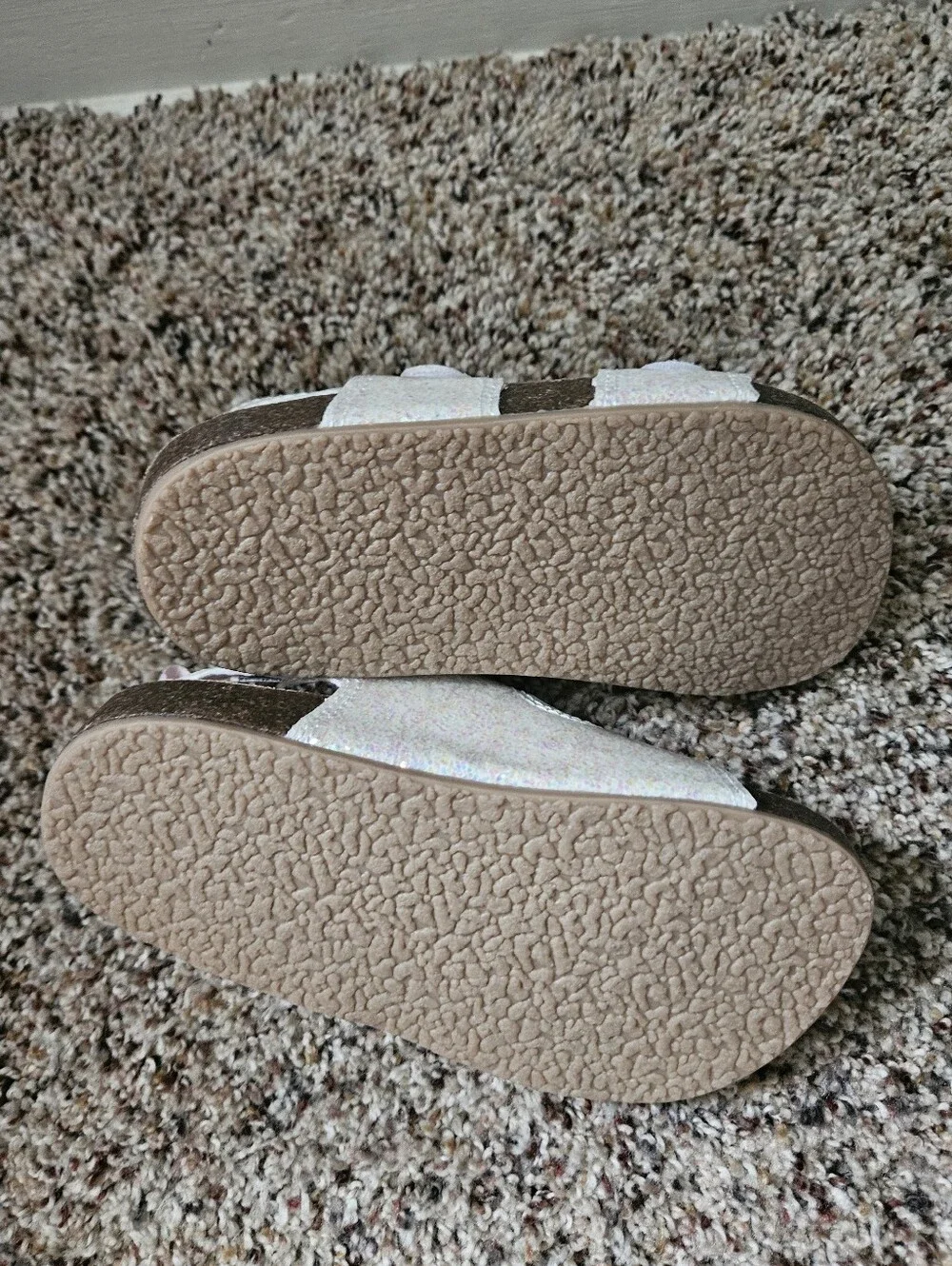 OshKosh B'gosh Girls 10T Iridescent Sparkle Glitter Sandals